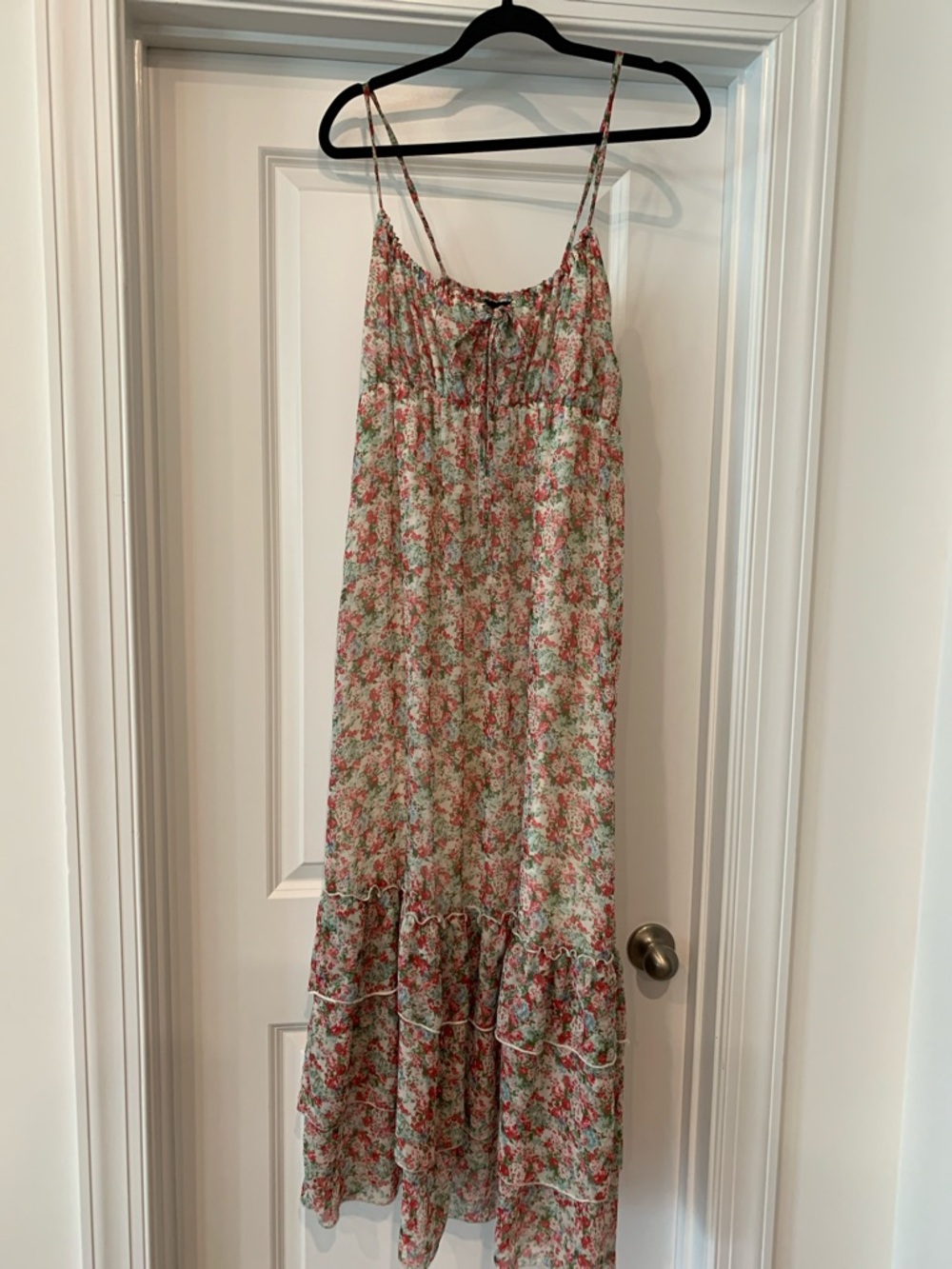 Angie Floral Tiered Spaghetti Strap Maxi Dress vintage M